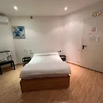Hotell Kanei *